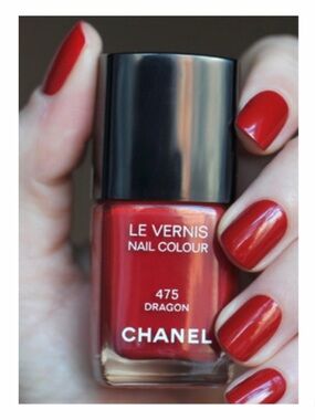 NEW CHANEL Le Vernis Nail Colour 475 Dragon Classic Red Nail Polish